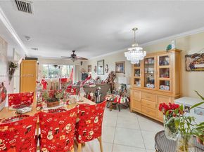 126 Sparrow Dr 22B, Royal Palm Beach FL 33411