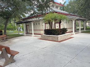 126 Sparrow Dr 22B, Royal Palm Beach FL 33411