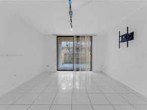 440 NW 214th St 104, Miami Gardens FL 33169