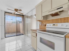 440 NW 214th St 104, Miami Gardens FL 33169