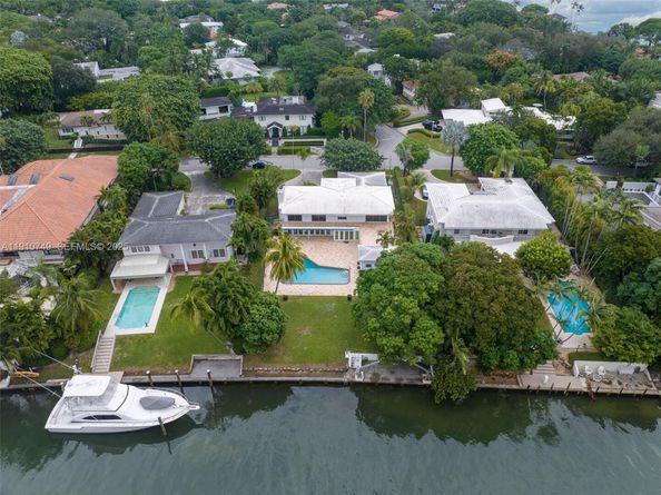 4403 Palm Ln, Miami FL 33137