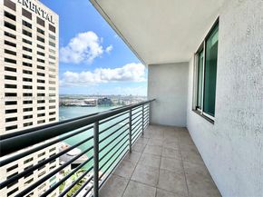 335 S Biscayne Blvd 2702, Miami FL 33131