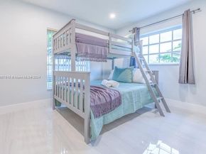 6466 NW 20th St, Margate FL 33063