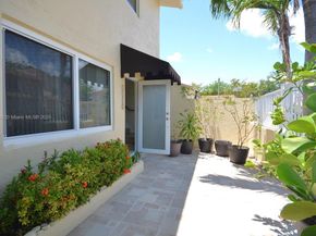 2455 SW 11th St 7A, Miami FL 33135