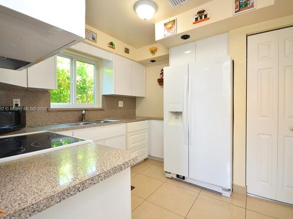 2455 SW 11th St 7A, Miami FL 33135