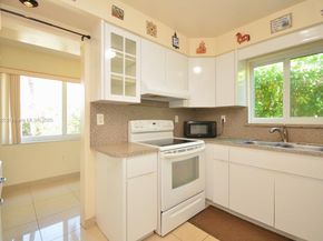 2455 SW 11th St 7A, Miami FL 33135