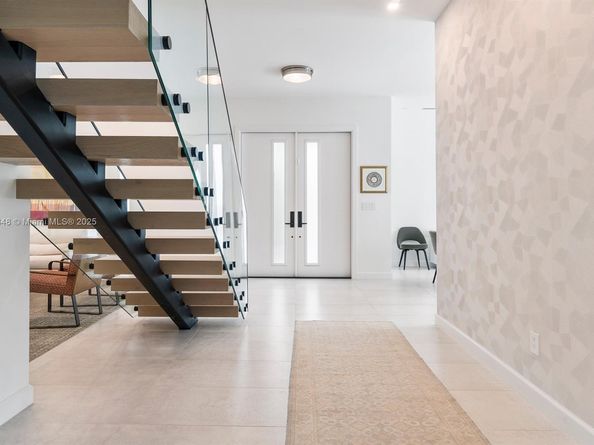 19941 NE 36th Pl, Aventura FL 33180