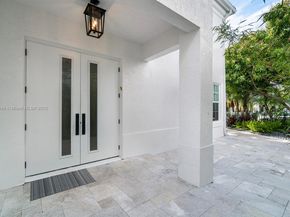 19941 NE 36th Pl, Aventura FL 33180