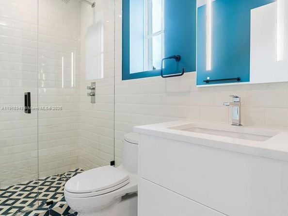 19941 NE 36th Pl, Aventura FL 33180