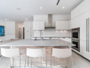 19941 NE 36th Pl, Aventura FL 33180