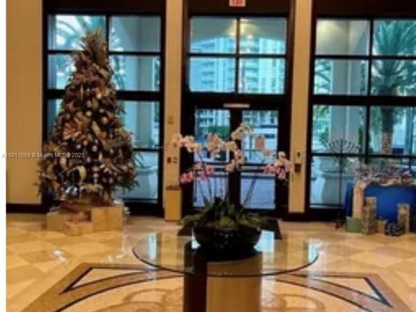 610 W Las Olas Blvd 313N, Fort Lauderdale FL 33312