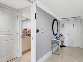 610 W Las Olas Blvd 313N, Fort Lauderdale FL 33312