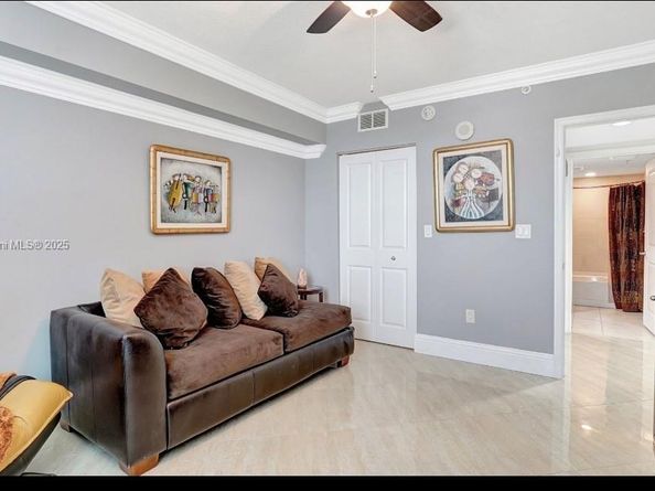 610 W Las Olas Blvd 313N, Fort Lauderdale FL 33312