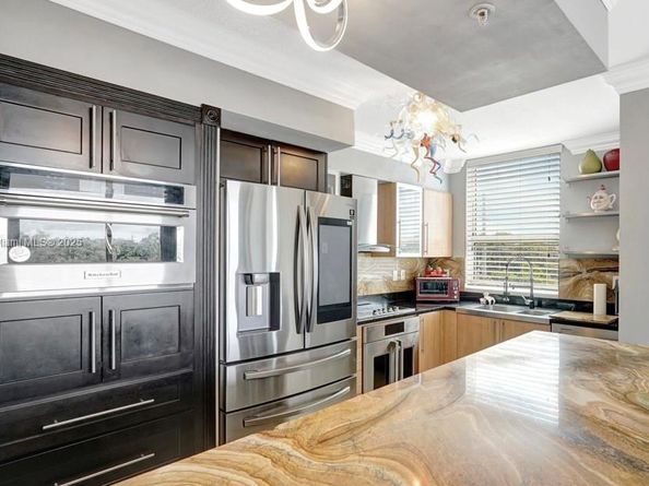 610 W Las Olas Blvd 313N, Fort Lauderdale FL 33312