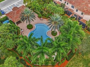 10865 NW 72nd Pl, Parkland FL 33076