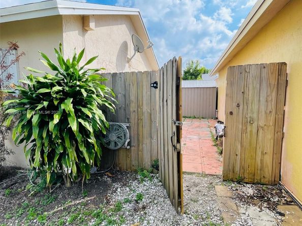 12740 SW 249th Ter, Homestead FL 33032