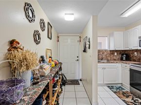 700 SE 9th Ct 103, Hialeah FL 33010