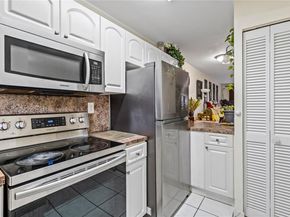 700 SE 9th Ct 103, Hialeah FL 33010