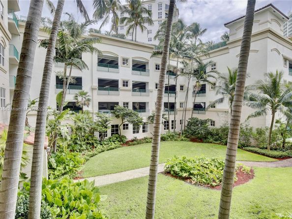 19900 E Country Club Dr 216, Aventura FL 33180