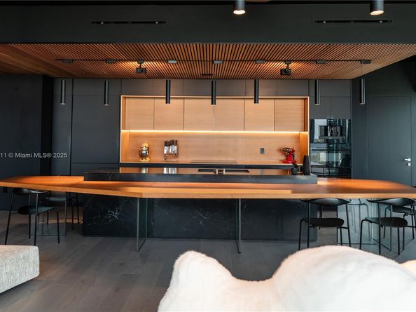 1451 Brickell Ave 3903, Miami FL 33131