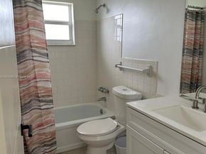 1830 Dixieanna St 606, Hollywood FL 33020