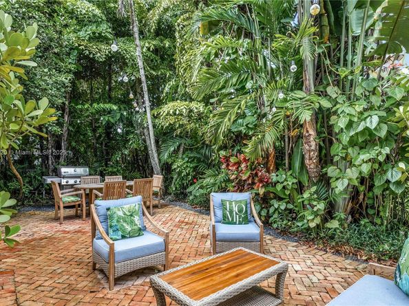 1225 Asturia Ave, Coral Gables FL 33134