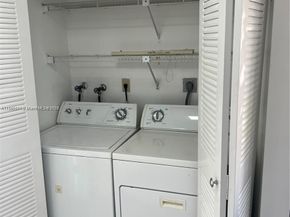 2050 SW 122nd Ave 22, Miami FL 33175