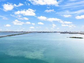 460 NE 28th St 3907, Miami FL 33137