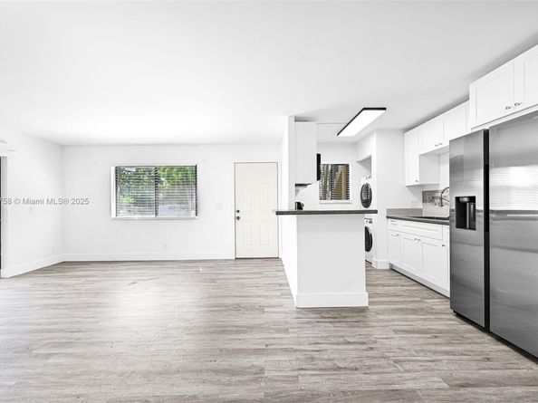545 Trace Cir 101, Deerfield Beach FL 33441