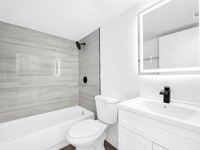 545 Trace Cir 101, Deerfield Beach FL 33441