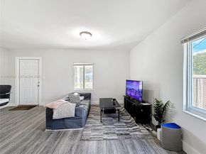 1751 NW 76th St, Miami FL 33147