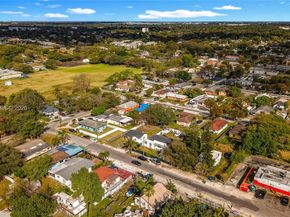 1751 NW 76th St, Miami FL 33147