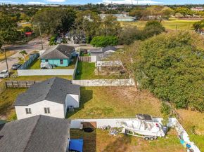 1751 NW 76th St, Miami FL 33147