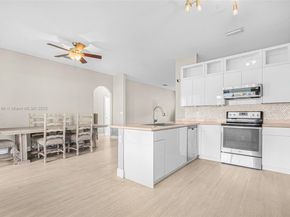 2821 Augusta Dr, Homestead FL 33035