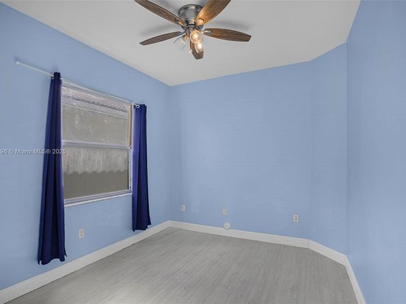 2821 Augusta Dr, Homestead FL 33035