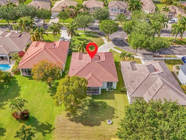 2821 Augusta Dr, Homestead FL 33035