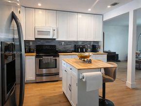 1426 Coolidge St, Hollywood FL 33020