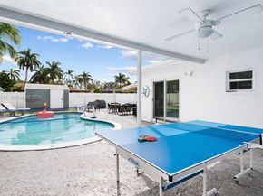 1426 Coolidge St, Hollywood FL 33020