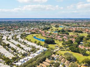 63 N Ironwood Way N, Palm Beach Gardens FL 33418