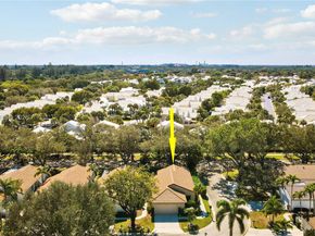 63 N Ironwood Way N, Palm Beach Gardens FL 33418