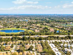 63 N Ironwood Way N, Palm Beach Gardens FL 33418