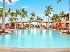 63 N Ironwood Way N, Palm Beach Gardens FL 33418