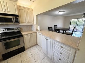 2260 W 53rd Pl 7, Hialeah FL 33016