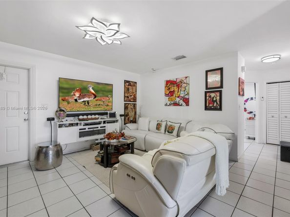 3631 SW 27th St, Miami FL 33133