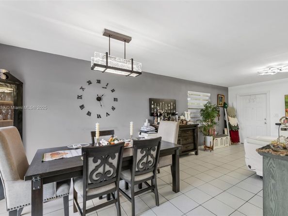 3631 SW 27th St, Miami FL 33133