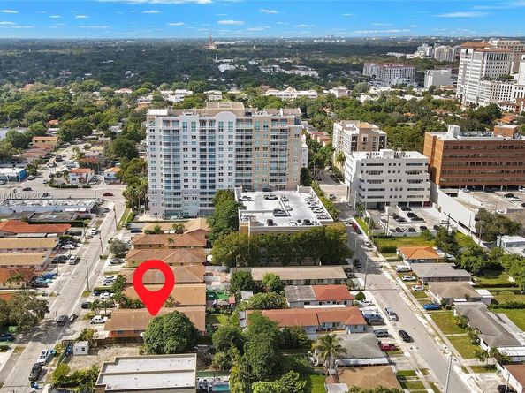 3631 SW 27th St, Miami FL 33133