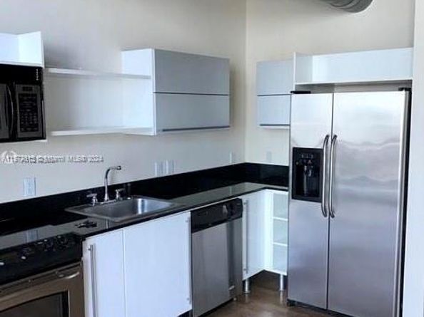 Undisclosed Address #A11577615, Miami FL 33130