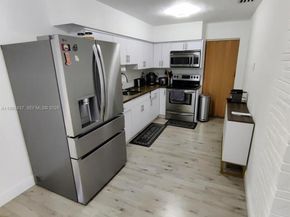 7070 SW 26th Ct, Miramar FL 33023