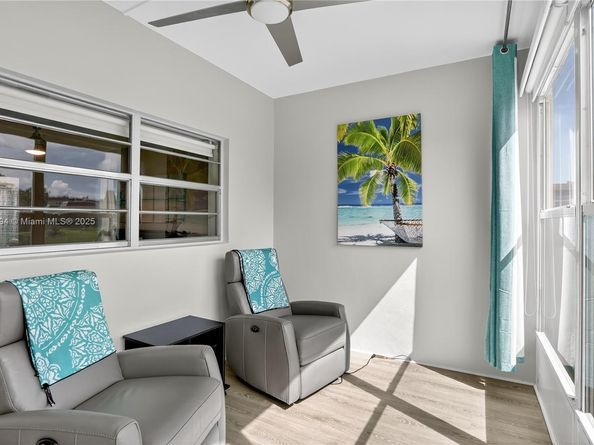 4706 NW 36th St 411, Lauderdale Lakes FL 33319