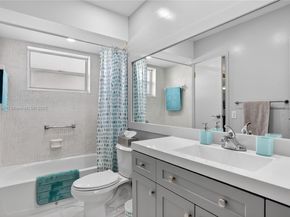 4706 NW 36th St 411, Lauderdale Lakes FL 33319